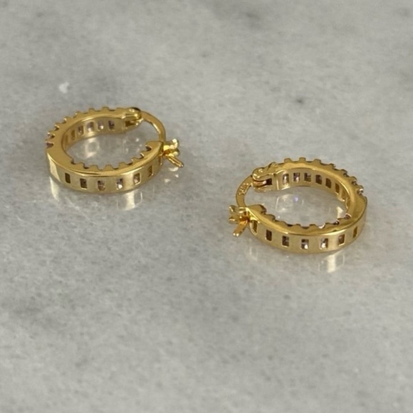 NEW STOCK Gold Thick Purple Princess Crystal Hoop Earrings - Picture 4 of 5